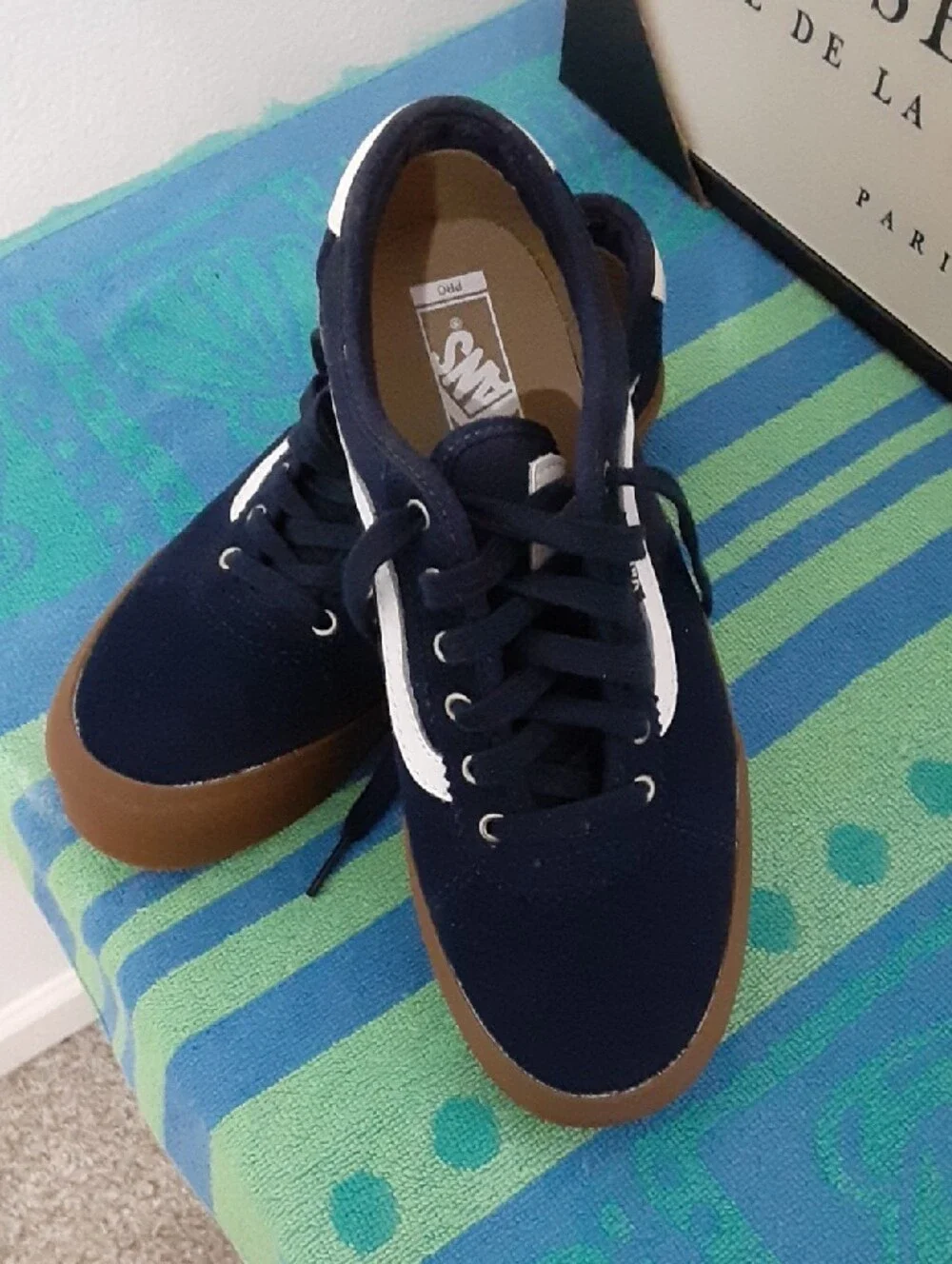 Vans low top